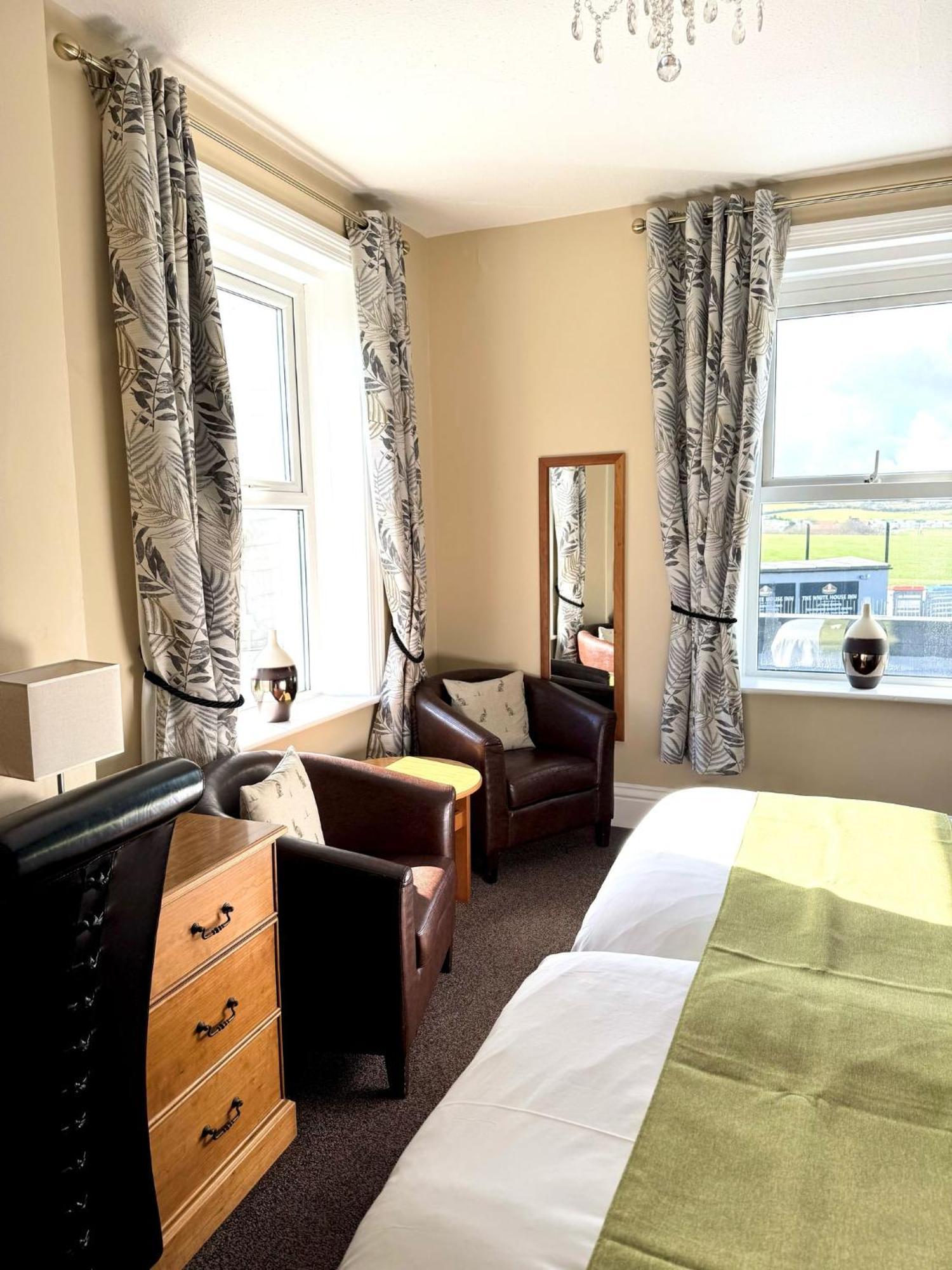 The White House Inn - Whitby Buitenkant foto